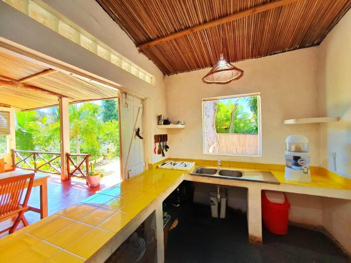 Villa Ilo Komba Nosy Komba Exteriör bild